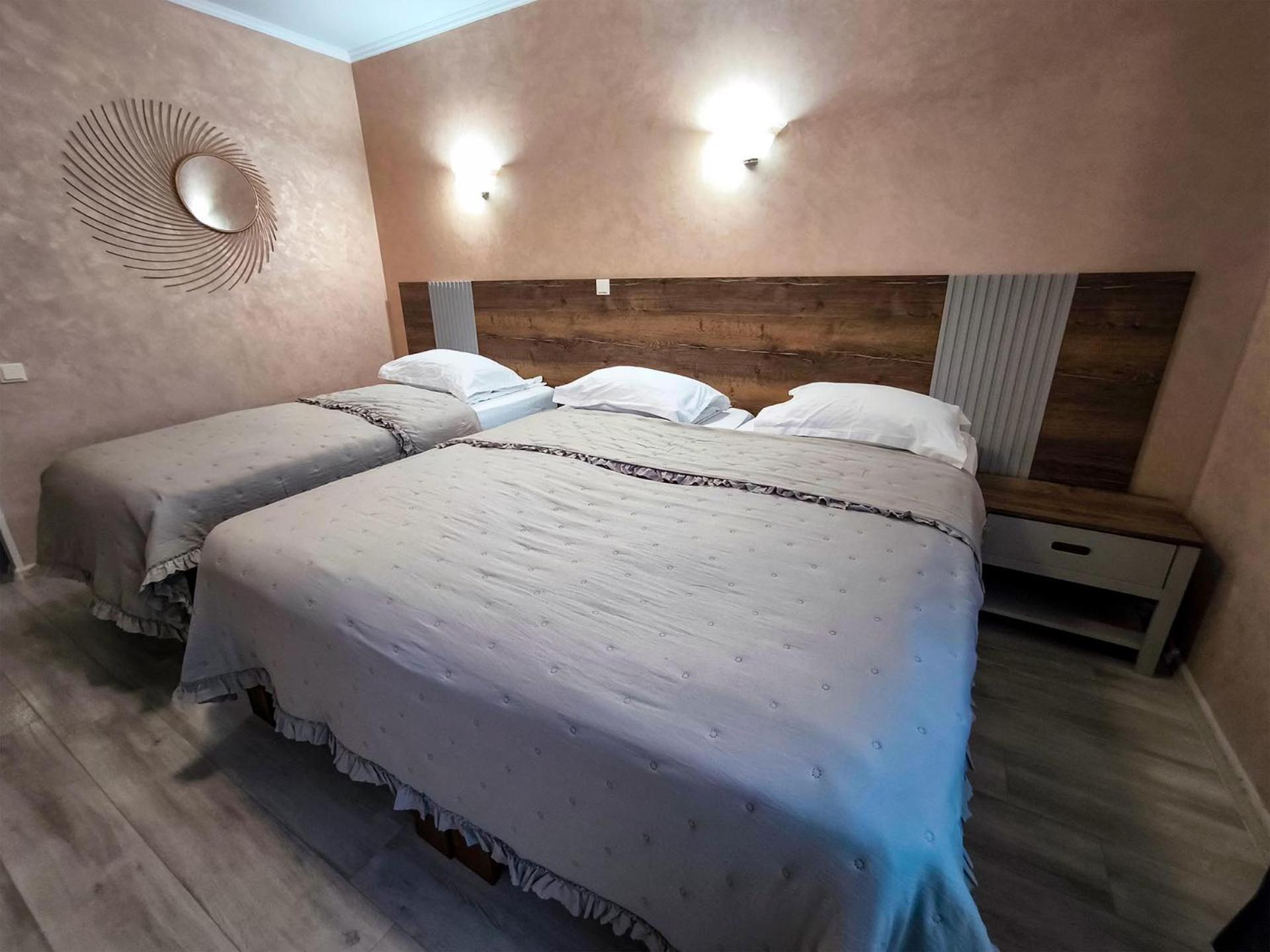 Hotel Dorobanti Yaş Dış mekan fotoğraf