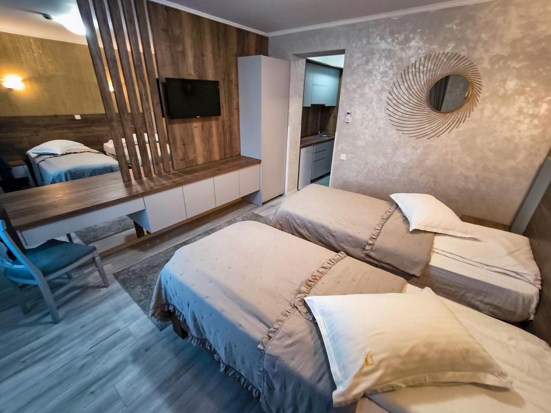 Hotel Dorobanti Yaş Dış mekan fotoğraf